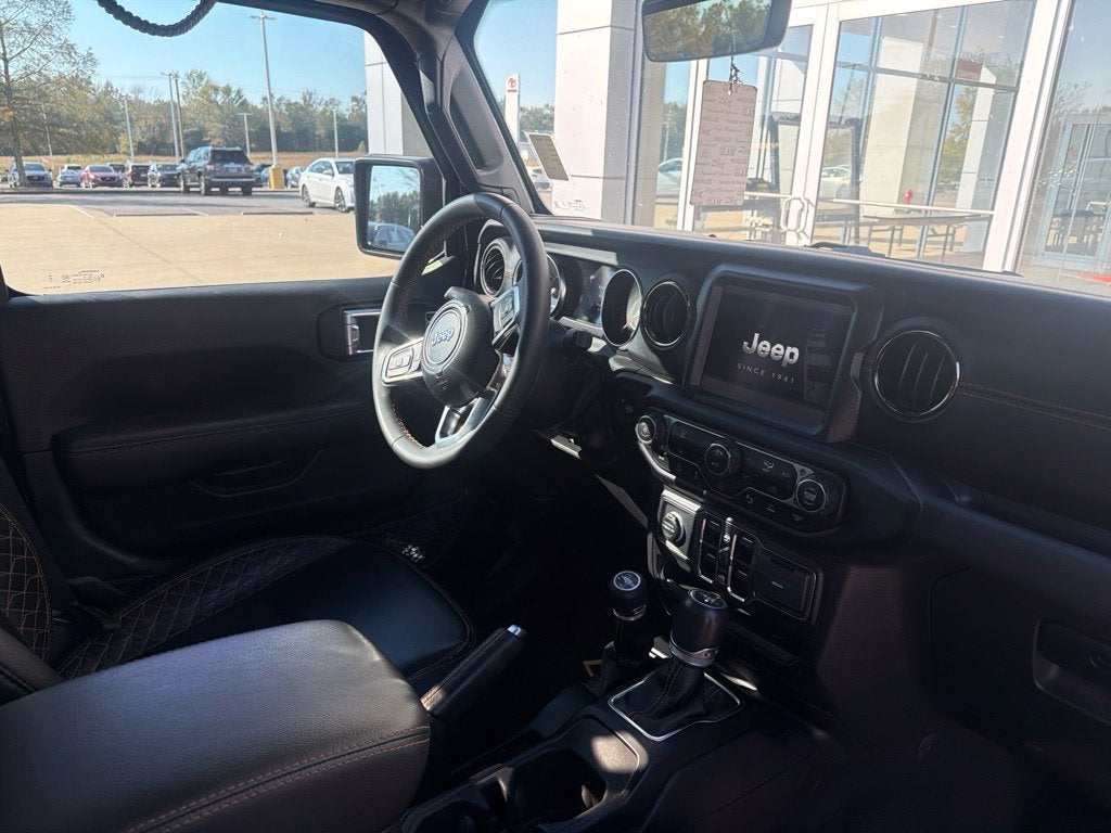 2023 Jeep Gladiator Overland
