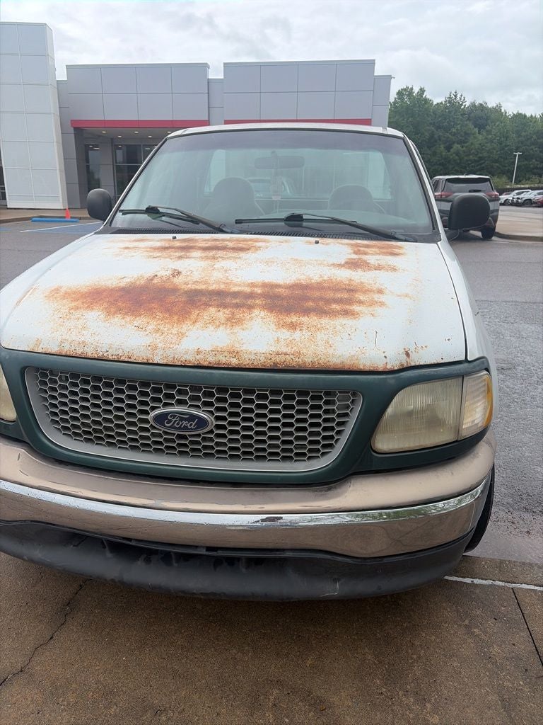 2000 Ford F-150 XL