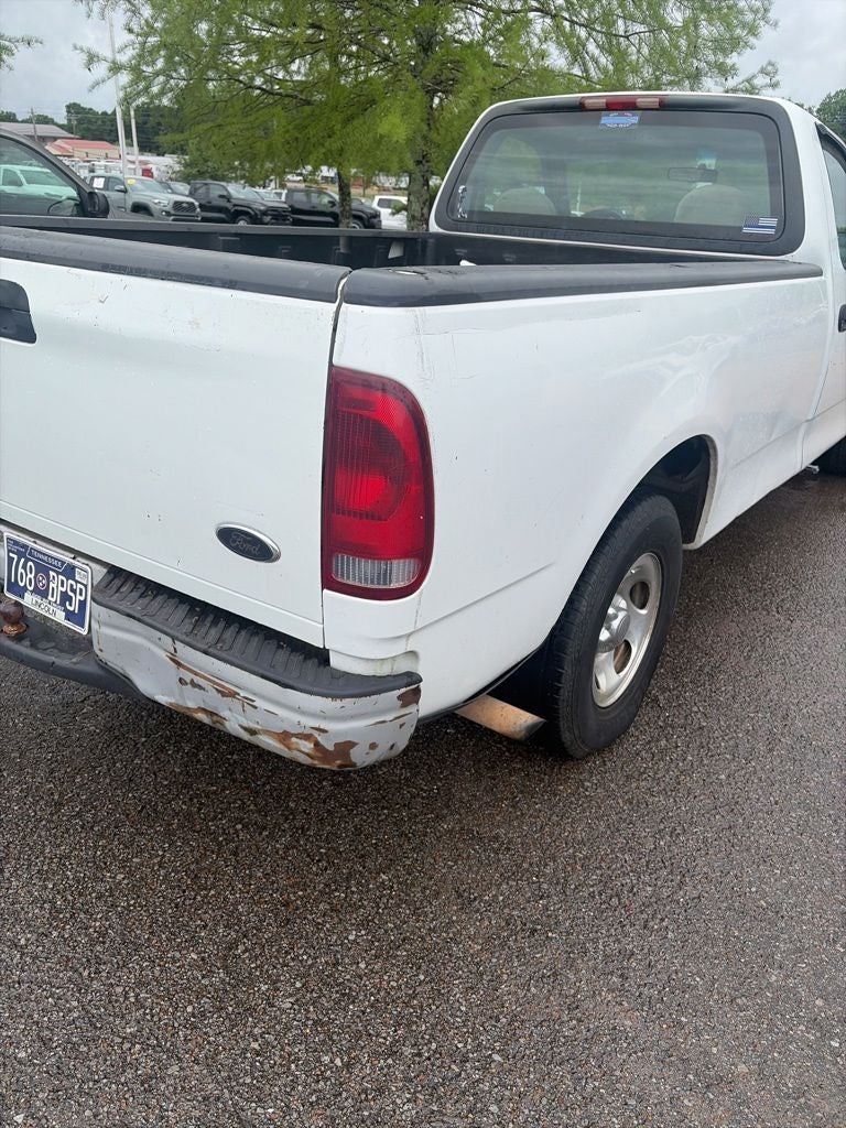 2000 Ford F-150 XL