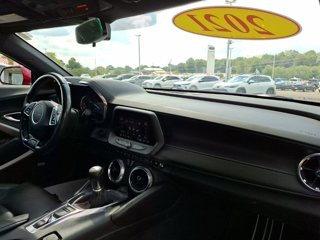 2021 Chevrolet Camaro 2LT 2LT