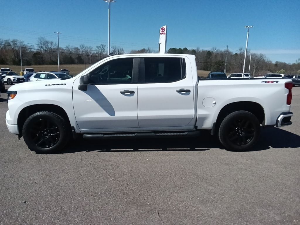 2023 Chevrolet Silverado 1500 Custom