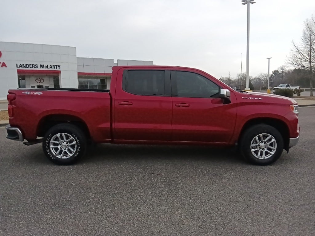 2022 Chevrolet Silverado 1500 LT LT1