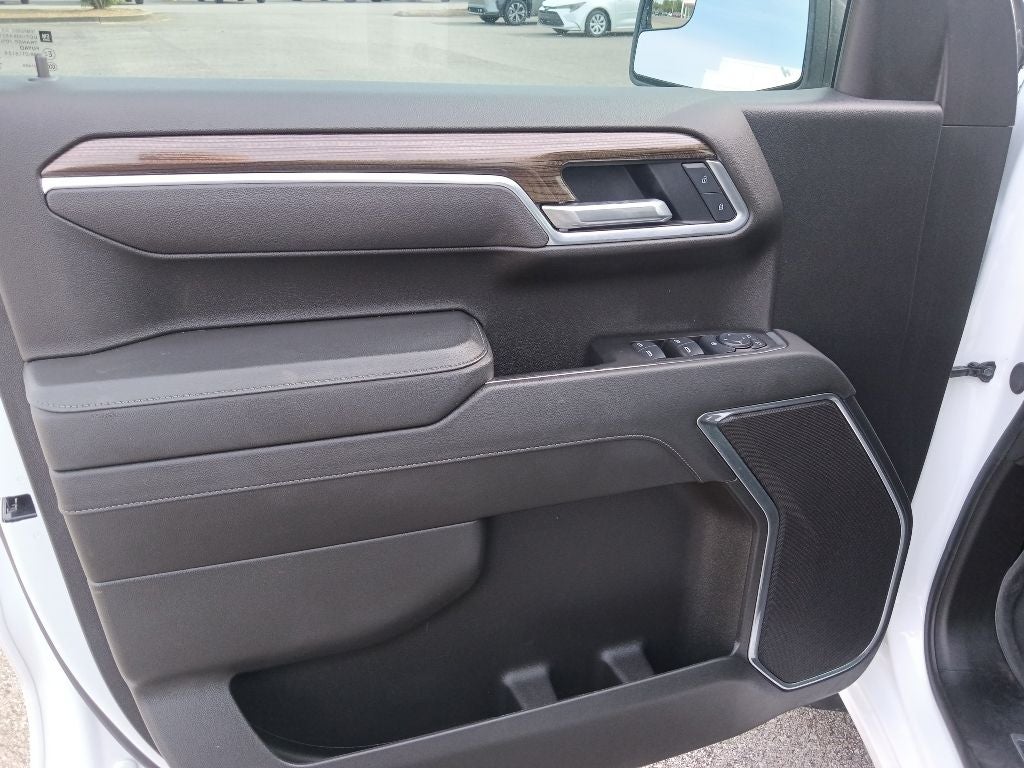 2025 Chevrolet Silverado 1500 LT LT1