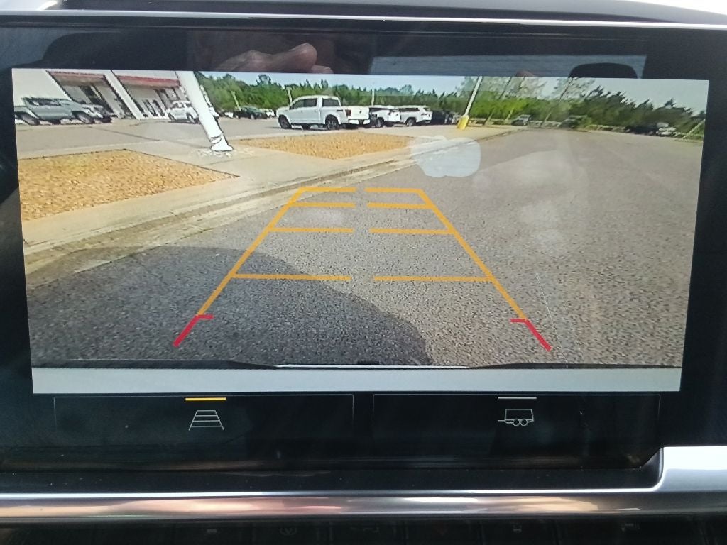 2025 Chevrolet Silverado 1500 LT LT1