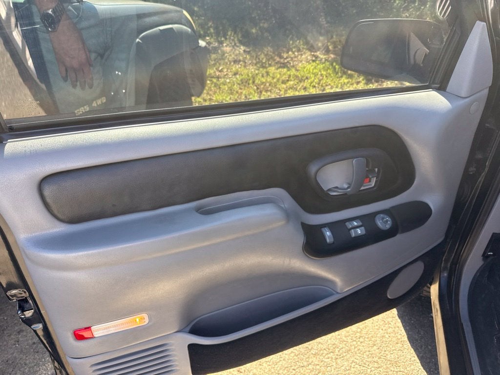 1995 Chevrolet Tahoe Base