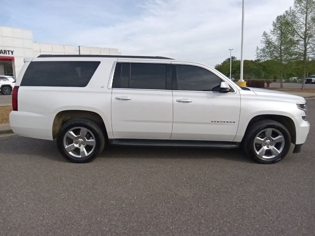 2018 Chevrolet Suburban LT