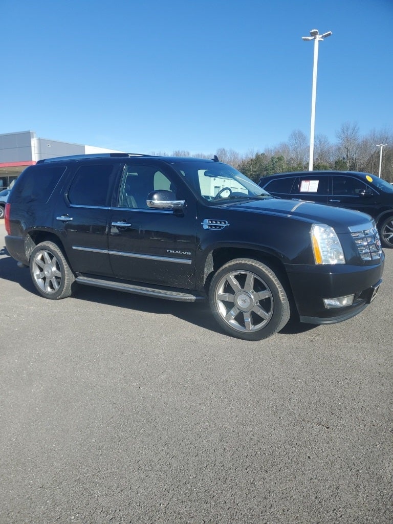 2013 Cadillac Escalade Luxury