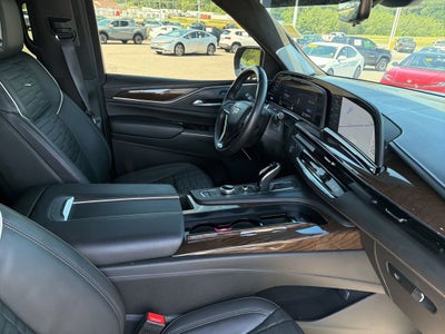 2024 Cadillac Escalade Sport Platinum