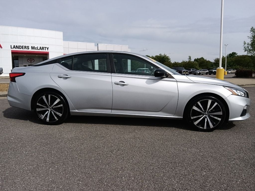 2020 Nissan Altima 2.5 SR