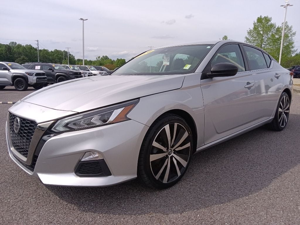 2020 Nissan Altima 2.5 SR