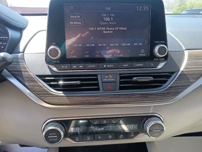 2022 Nissan Altima 2.5 Platinum