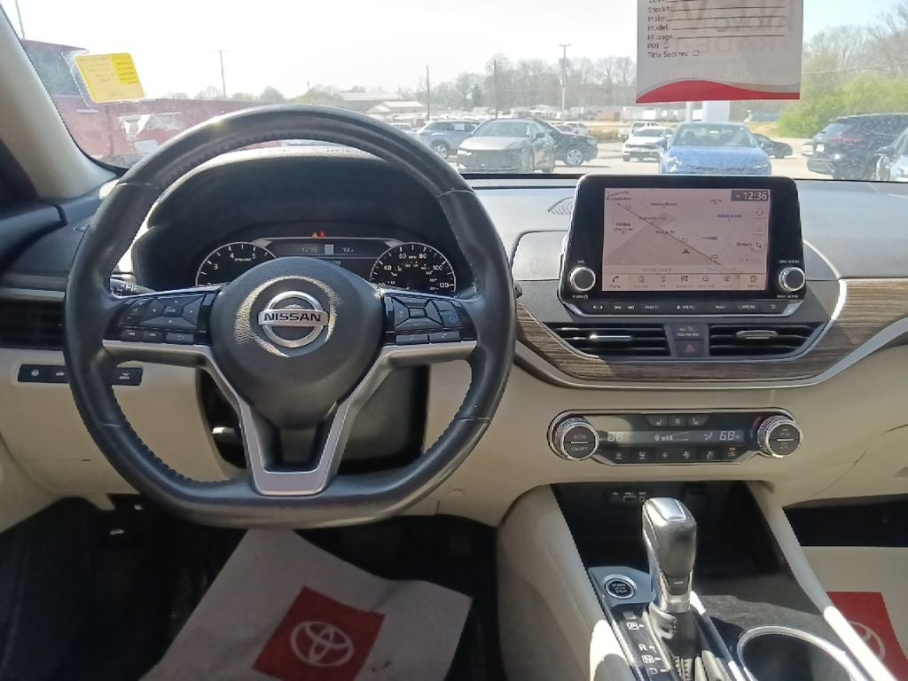 2022 Nissan Altima 2.5 Platinum