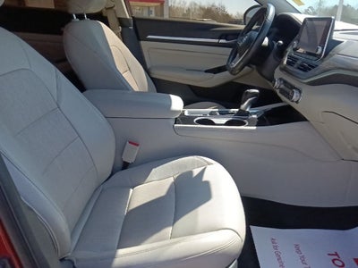 2022 Nissan Altima 2.5 Platinum