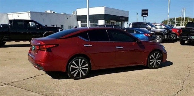 2022 Nissan Altima 2.5 Platinum