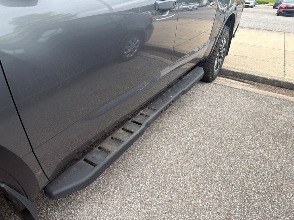 2021 Nissan Titan PRO-4X Panoramic