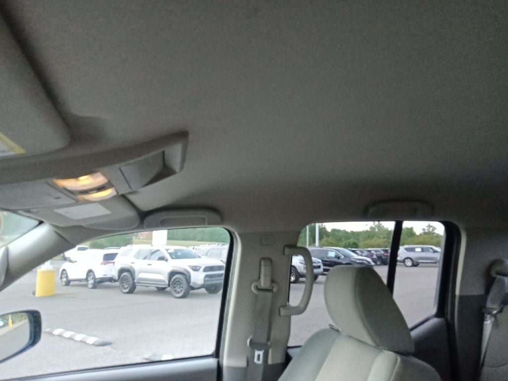2021 Nissan Frontier SV