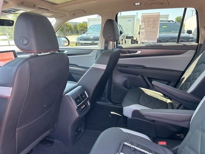 2025 Volkswagen Atlas 2.0T Peak Edition