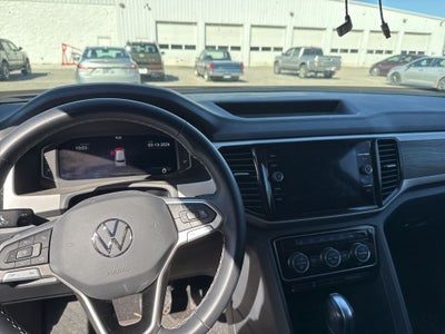 2022 Volkswagen Atlas 3.6L V6 SE w/Technology