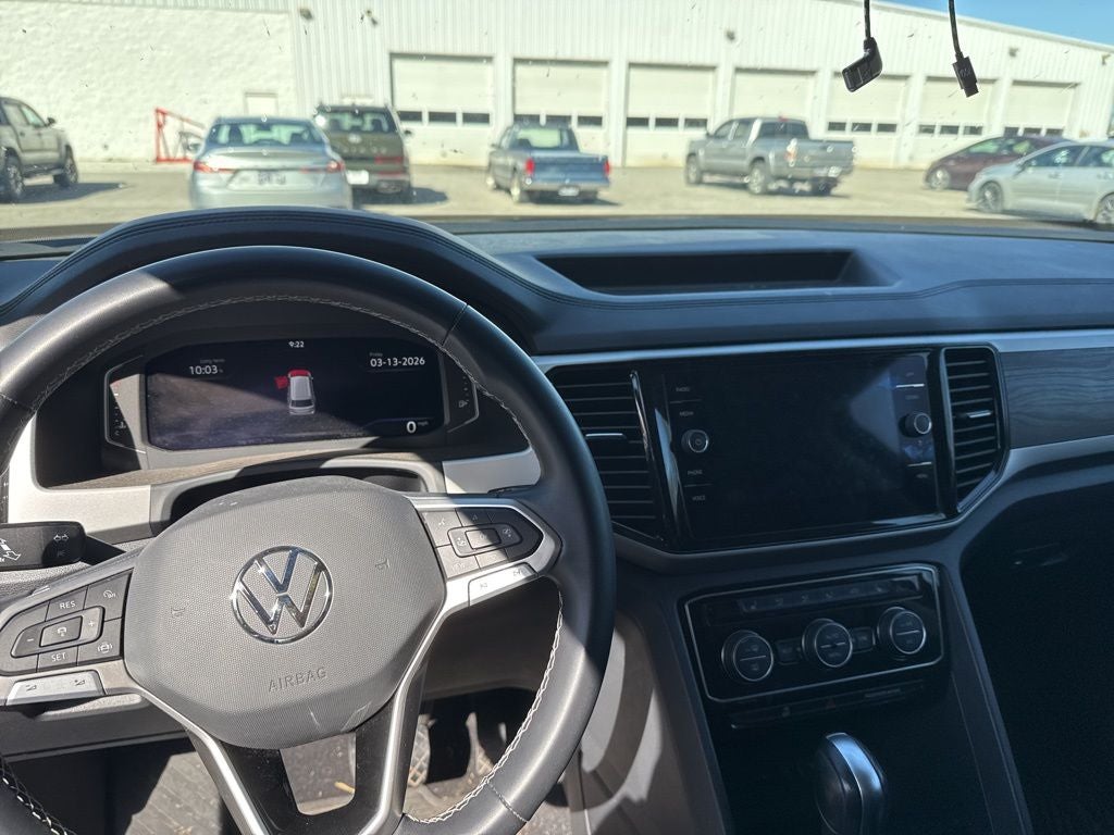 2022 Volkswagen Atlas 3.6L V6 SE w/Technology