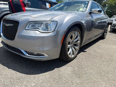2017 Chrysler 300 C