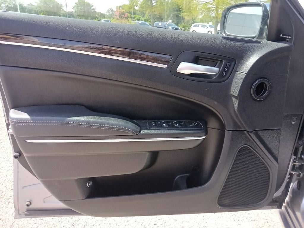 2017 Chrysler 300 C Panoramic