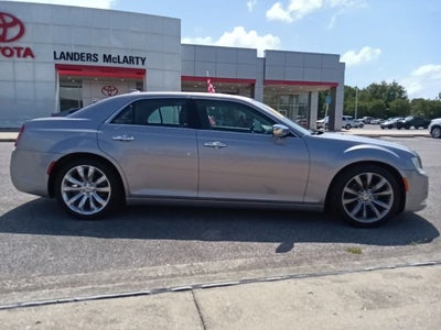 2017 Chrysler 300 C