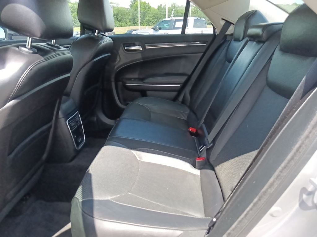 2017 Chrysler 300 C Panoramic