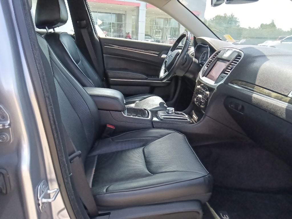 2017 Chrysler 300 C Panoramic