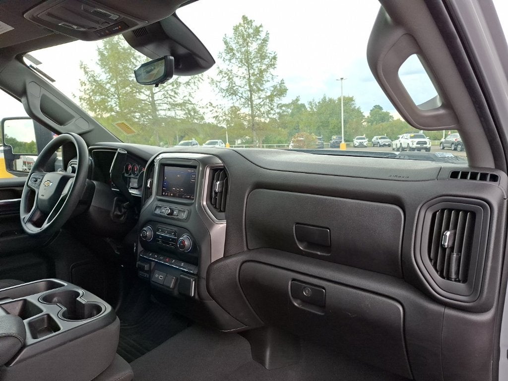 2024 Chevrolet Silverado 2500HD Custom