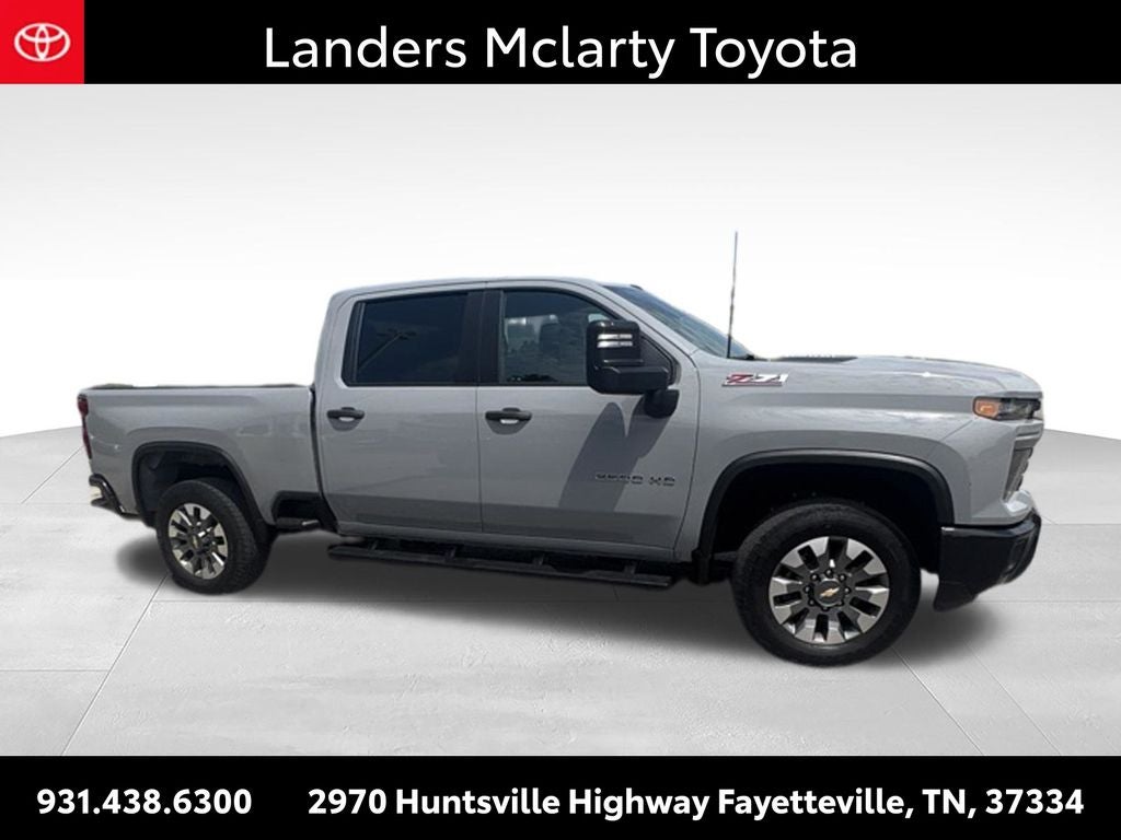 2024 Chevrolet Silverado 2500HD Custom