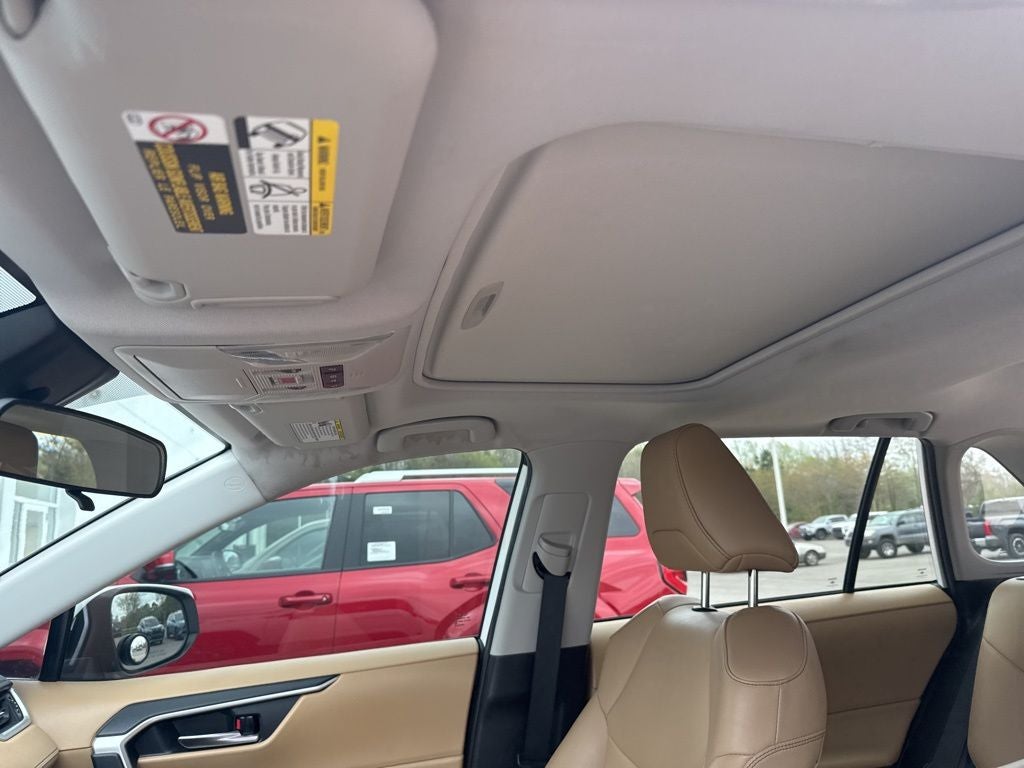 2019 Toyota RAV4 XLE Premium