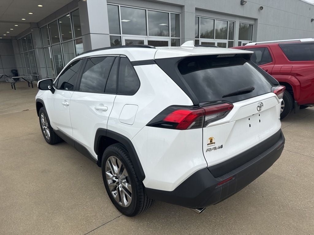 2019 Toyota RAV4 XLE Premium