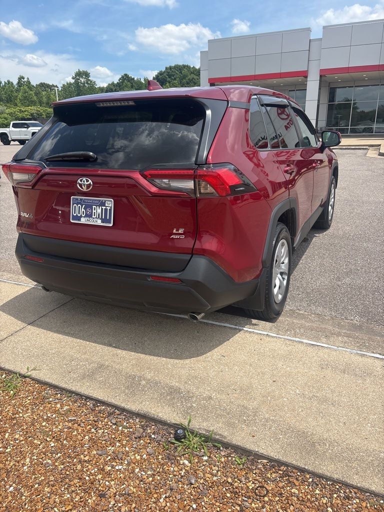 2024 Toyota RAV4 LE