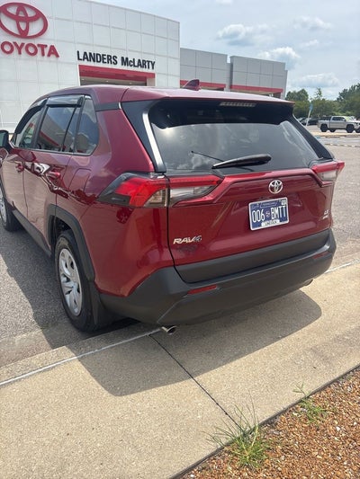 2024 Toyota RAV4 LE