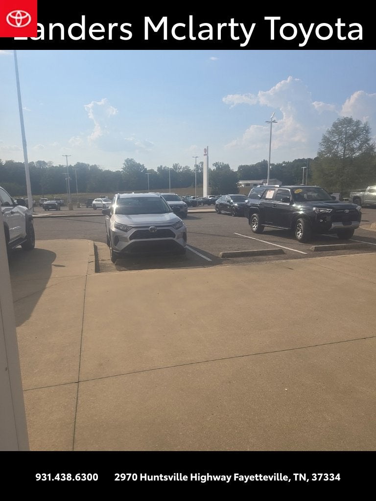 2019 Toyota RAV4 LE