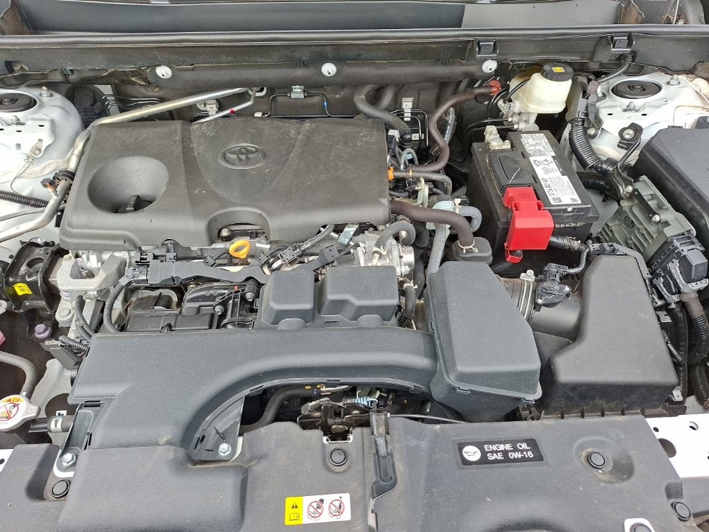 2022 Toyota RAV4 LE
