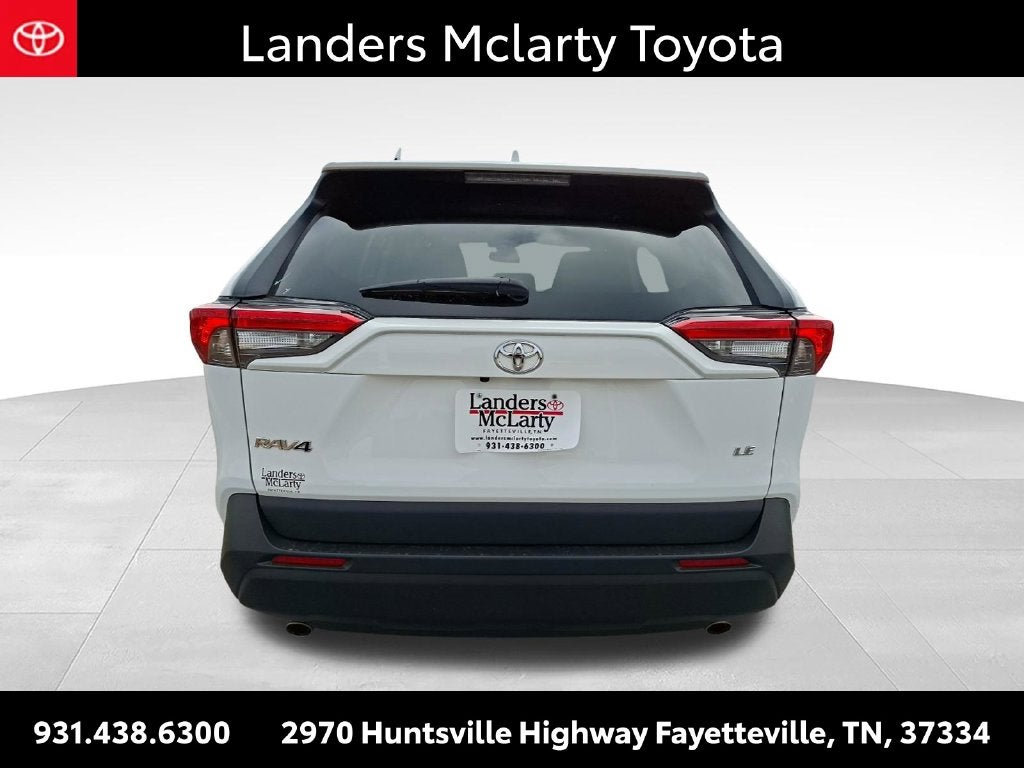 2022 Toyota RAV4 LE