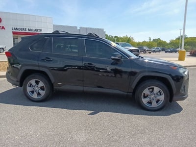 2022 Toyota RAV4 Hybrid LE
