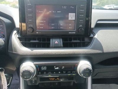 2022 Toyota RAV4 Hybrid LE