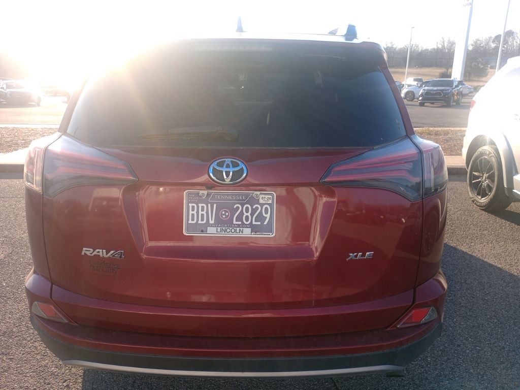 2018 Toyota RAV4 XLE