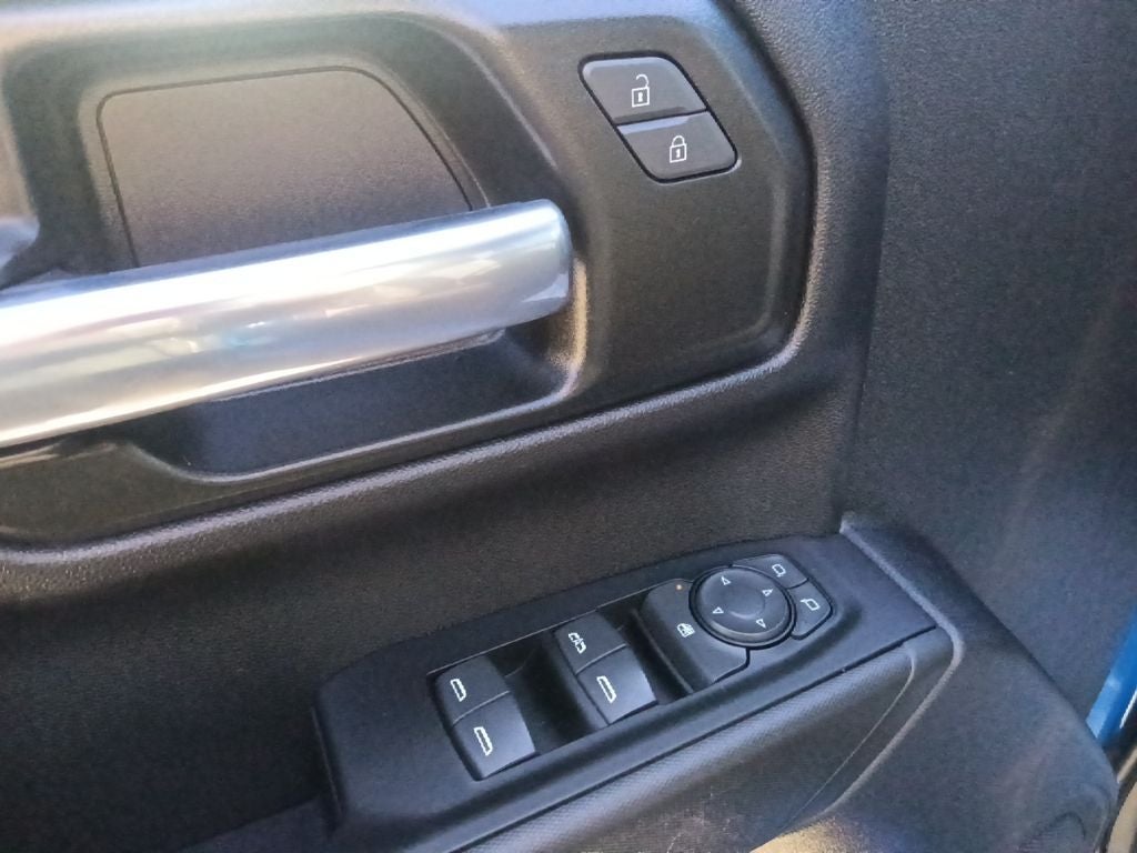 2023 Chevrolet Silverado 1500 Custom Trail Boss