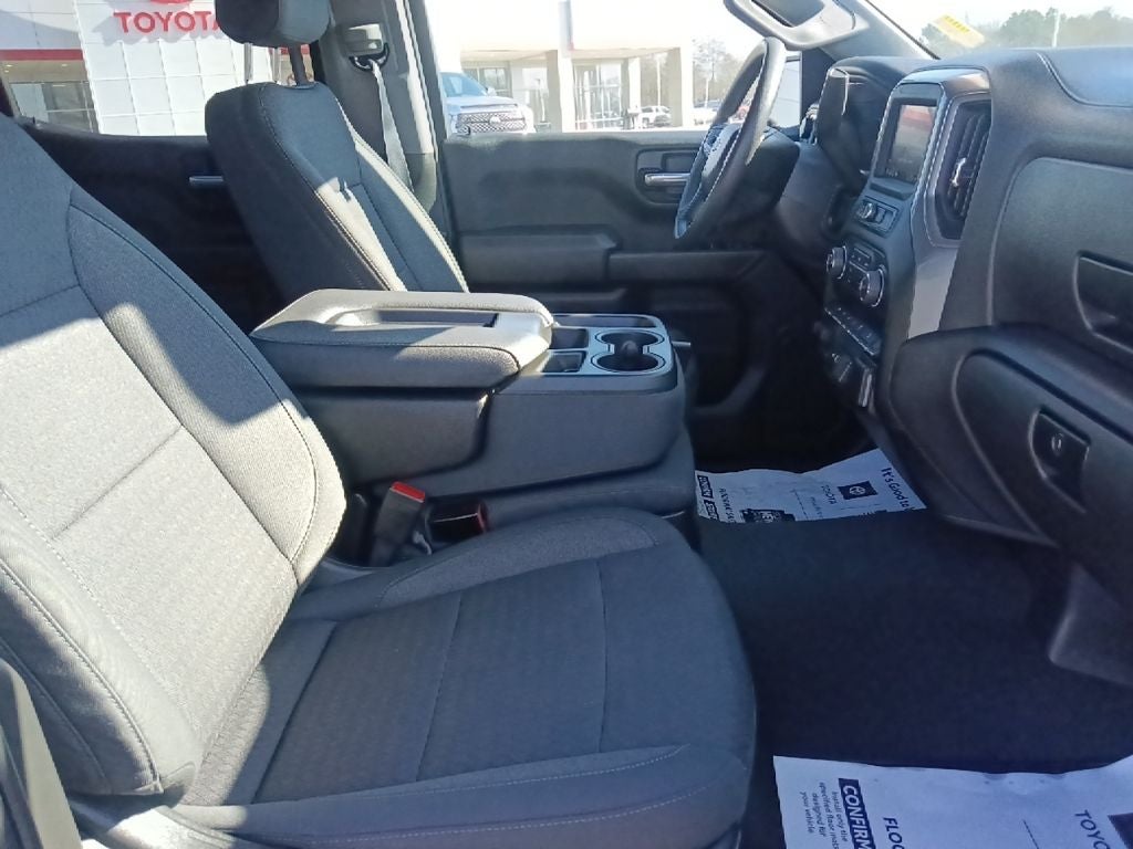 2023 Chevrolet Silverado 1500 Custom Trail Boss