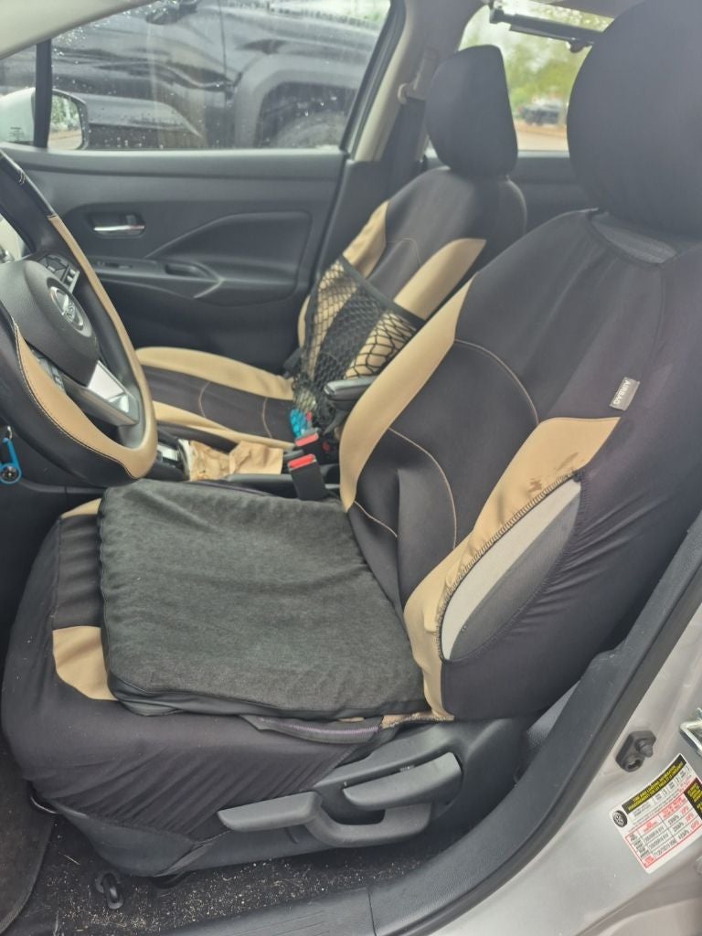 2020 Nissan Versa 1.6 SV