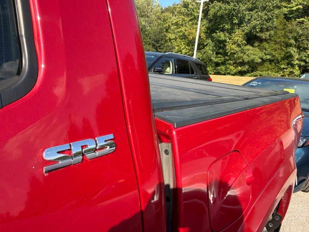2022 Toyota Tacoma SR5 V6