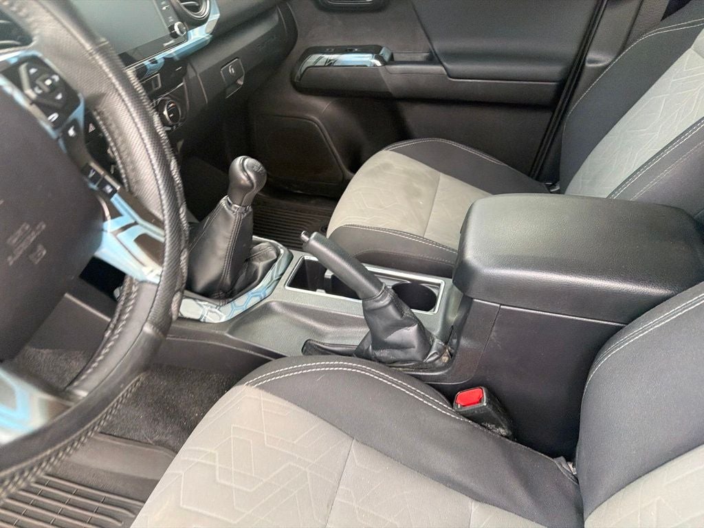 2022 Toyota Tacoma TRD Off-Road V6