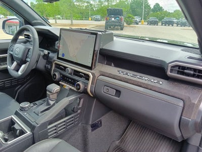 2025 Toyota Tacoma Hybrid Limited
