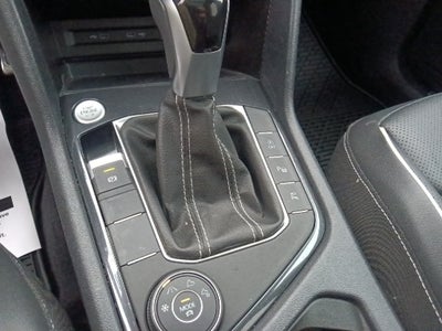 2023 Volkswagen Tiguan 2.0T SEL R-Line