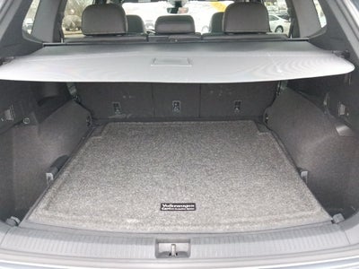2023 Volkswagen Tiguan 2.0T SEL R-Line