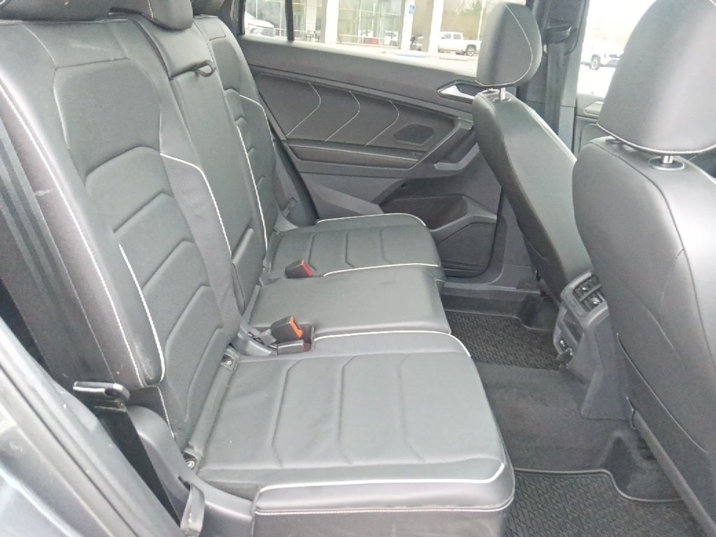 2023 Volkswagen Tiguan 2.0T SEL R-Line