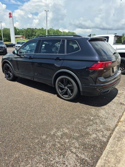 2023 Volkswagen Tiguan 2.0T SE R-Line Black